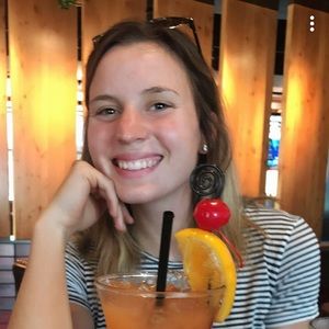 Meet your Posher, Willow